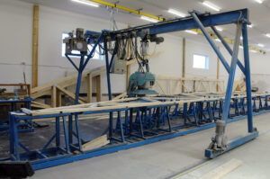 Hydraulický lis BOVA, výroba väzníkov Techwood